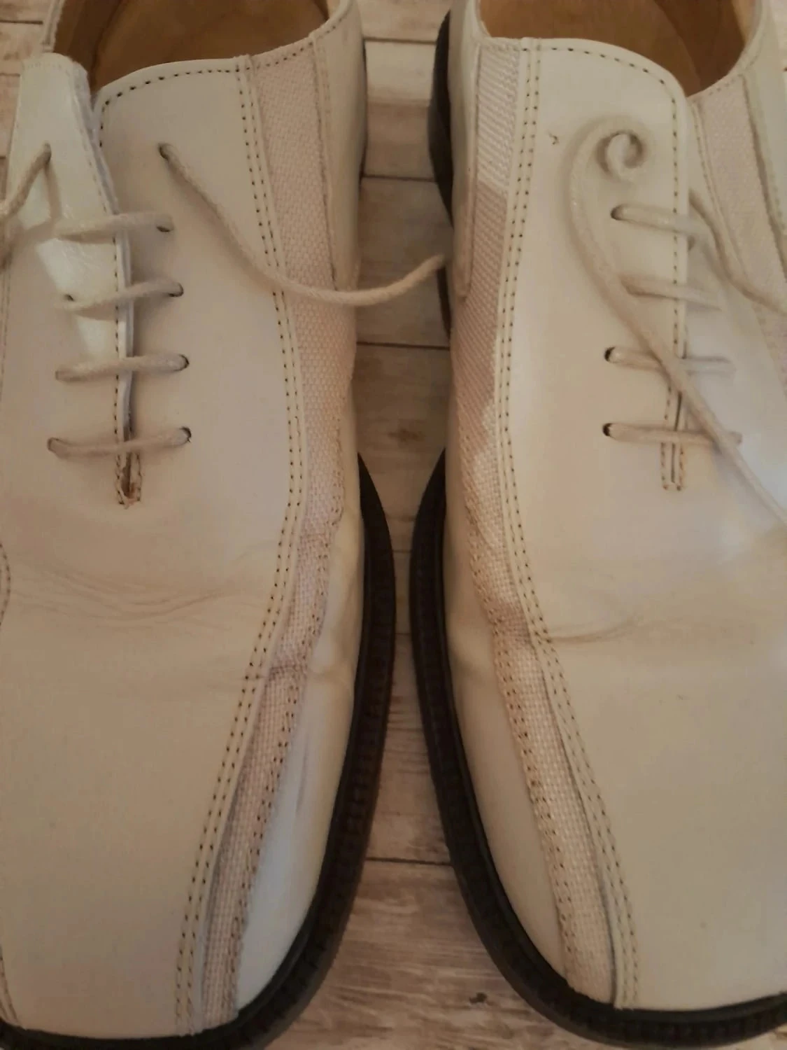 Tênis com cadarço, cor creme, totalmente em couro, Tamanho 40 – photo 2